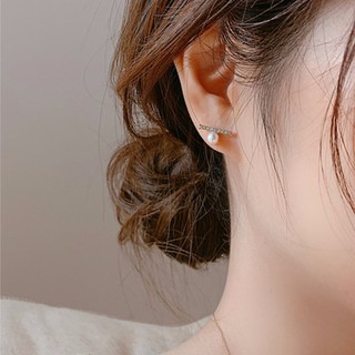 Faux Pearl &amp; Rhinestone Decor Stud Earrings ต่างหูมุก