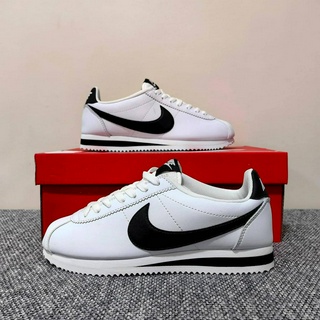 Cortez Nike รองเท้าผ้าใบ สีขาว สีดํา สําหรับผู้หญิง
รองเท้าผู้ชาย