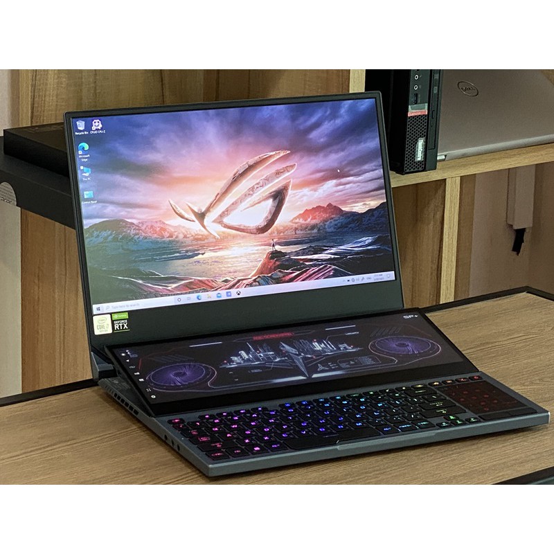 Asus ROG Zephyrus Duo 15 GX550LWS i7-10875H 8C 16T SSD1TB RAM16GB RTX 2070 Super (8GB GDDR6) จอ 300H