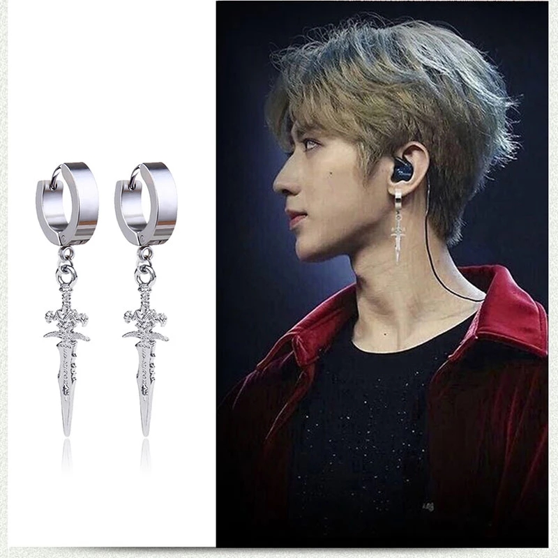 [Ready Stock] ต่างหูสแตนเลสจี้รูปดาบสีดํา/เงินเครื่องประดับ Unisex
