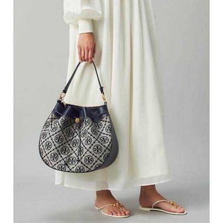 💕💕มาแล้ว รุ่นหายาก💕💕Tory burch t monogram jacquard drawstring hobo