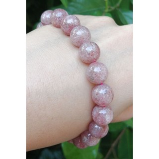 กำไลหินนำโชคสตอเบอรี่ควอส(Strawberry Quartz) ขนาด10.5 มิล ขนาด18เซนติเมตร