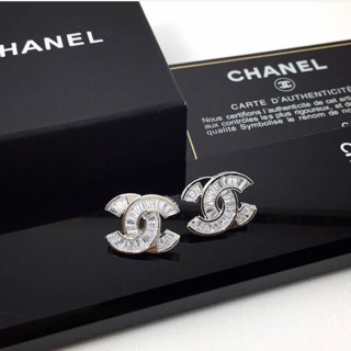 ต่างหูchanel