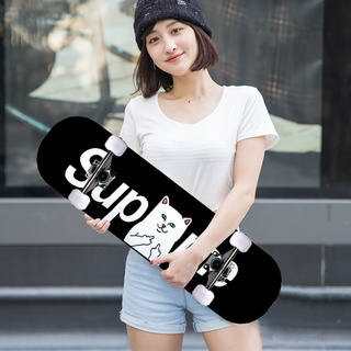 Skateboard สเก็ตบอร์ดด์สี่ล้อเด็กผู้ใหญ่กระดานยาว 80cm ดูรูปภาพ Unisex การจัดส่งที่รวดเร็ว（ไม่มีอุปกรณ์เสริม）