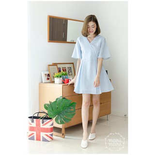 Narinari : BH004 Tiny Paisley Linen Dress – Light Blue เดรสลินินพิมพ์ลาย (ใช้โค้ด NARISP9 ลด 65.- เมื่อช็อปครบ 500.-)