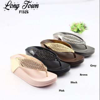 เช็คสต๊อกก่อนกดสั่ง#สูง2.5นิ้ว#Long Town#รองเท้าแตะหูหนีบ#รองเท้าแตะเพื่อสุขภาพ#รองเท้าส้นเตารีด#รองเท้าเพื่อสุขภาพ