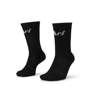 ถุงเท้าครึ่งแข้ง ARI CREW SOCKS ของแท้ ส่งไวมาก