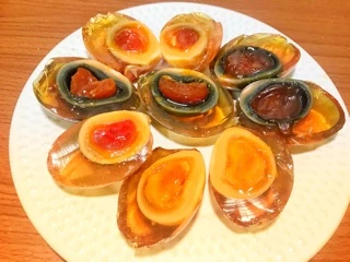 🥚ไข่เยี่ยวม้า ปลอดสาร สูตรโบราณ บรรจุ 6 ฟอง 🥚