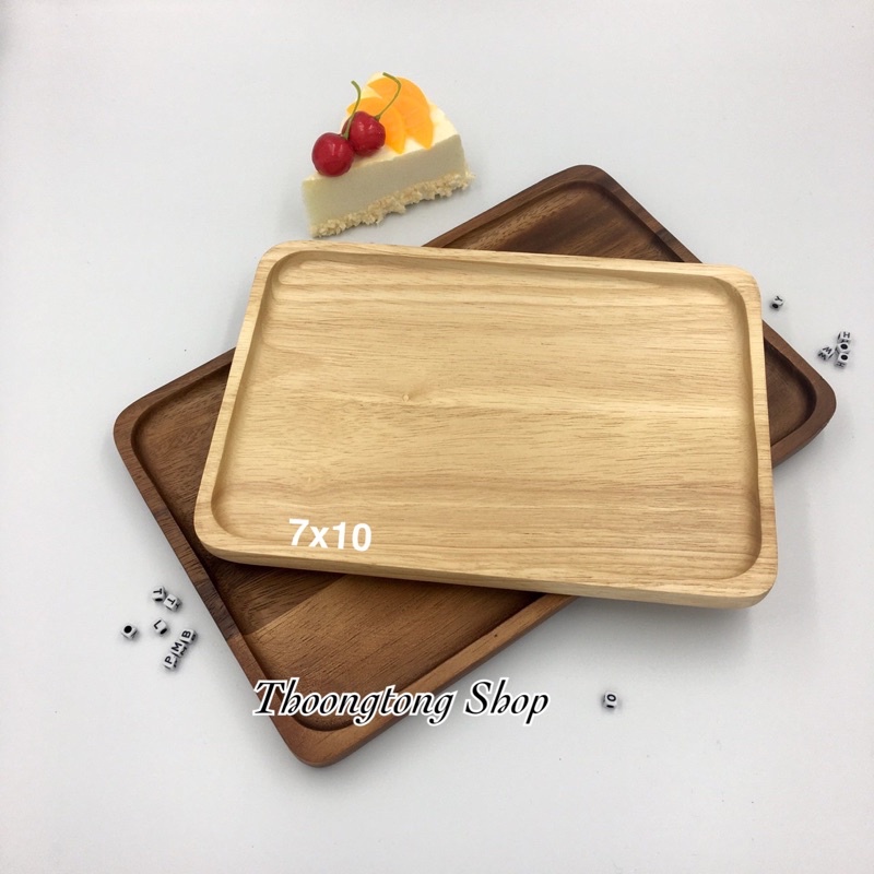 จานไม้สี่เหลี่ยมเสิร์ฟ