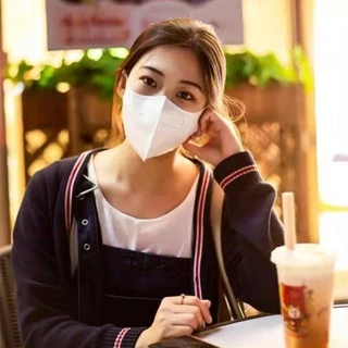 3D Mask สำหรับผู้ใหญ่ หน้ากากอนามัย แบบคุณญาญ่าใส่ 1ซอง/10ชิ้น พร้อมส่ง‼️