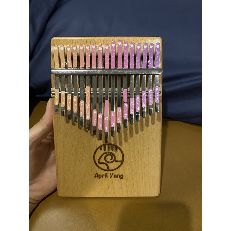 April Yang Kalimba คาลิมบ้า
