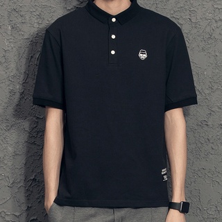 ❀♚₪สไตล์ฮ่องกง เรียบง่าย เสื้อโปโลผู้ชาย สลิม ลำลอง อินเทรนด์ เสื้อยืดสีดำ เข้ารูป เสื้อผ้าญี่ปุ่น แขนสั้น ผู้ชาย