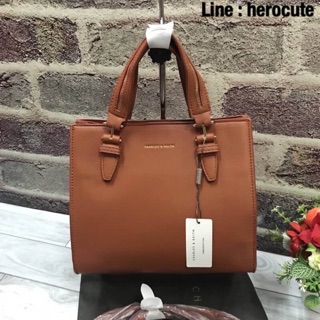 CHARLES&amp;KEITH STRUCTURED HANDBAG ของแท้ ราคาถูก