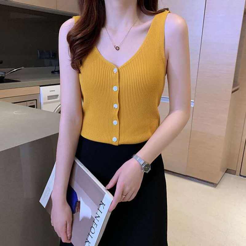 Aoneเสื้อกล้ามไหมพรมแต่งกระดุมคอวีทรงรัดรูปสไตล์เกาหลีแขนกุดสำหรับผู้หญิง(พร้อมส่ง/ใหม่)รุ่น#007
