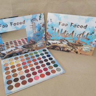 FOO FACED WATERLIGHT EYE SHADOW 🧡 อายแชโดว์ 63 เฉดสี 
สวยแน่นทุกเฉดสี  พาเลทอายแชโดว์ครบสีแบบจุกๆๆ