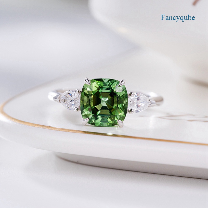 Fancyqube แหวนเงิน 925 ประดับเพทาย ทรงสี่เหลี่ยม สีเขียว เครื่องประดับแฟชั่นสตรี