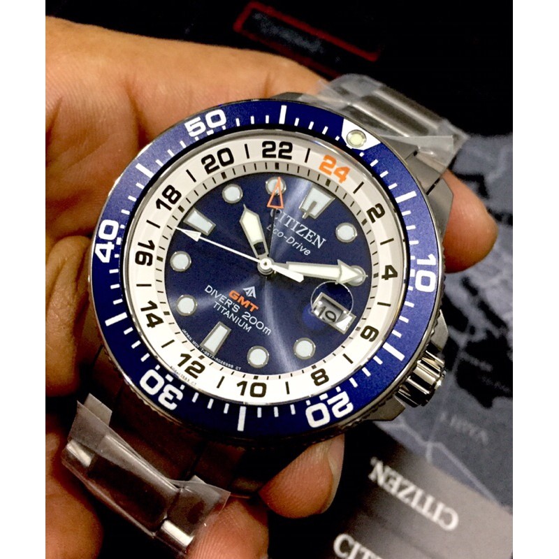 นาฬิกา CITIZEN PROMASTER 200M GMT Diver รุ่น BJ7111-86L