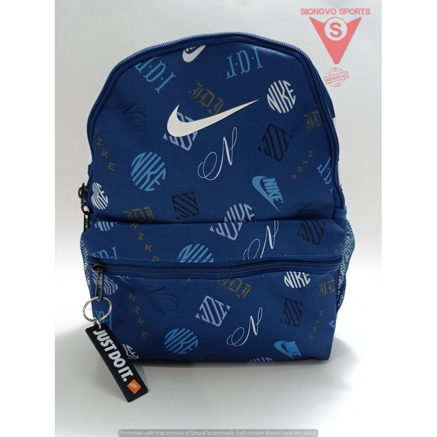 Nike BRASILIA กระเป๋าเป้สะพายหลังขนาดเล็ก DA5848476