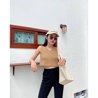 newlooksbkk AKT03 Momo knit top เสื้อครอปไหมพรมทอรุ่นใหม่จ้า ทรงคอวีแขนกุดแมชง่ายใส่ได้ทุกทริป