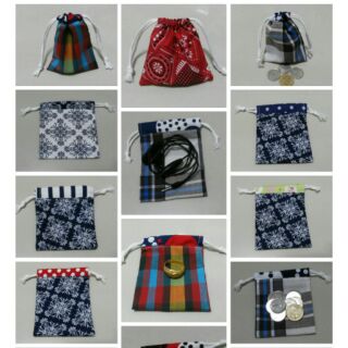 กระเป๋าหูรูดใส่เหรียญขนาดเล็ก 3-4"