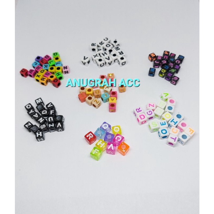 ลูกปัดตัวอักษร ABC กล่อง 100 ชิ้น