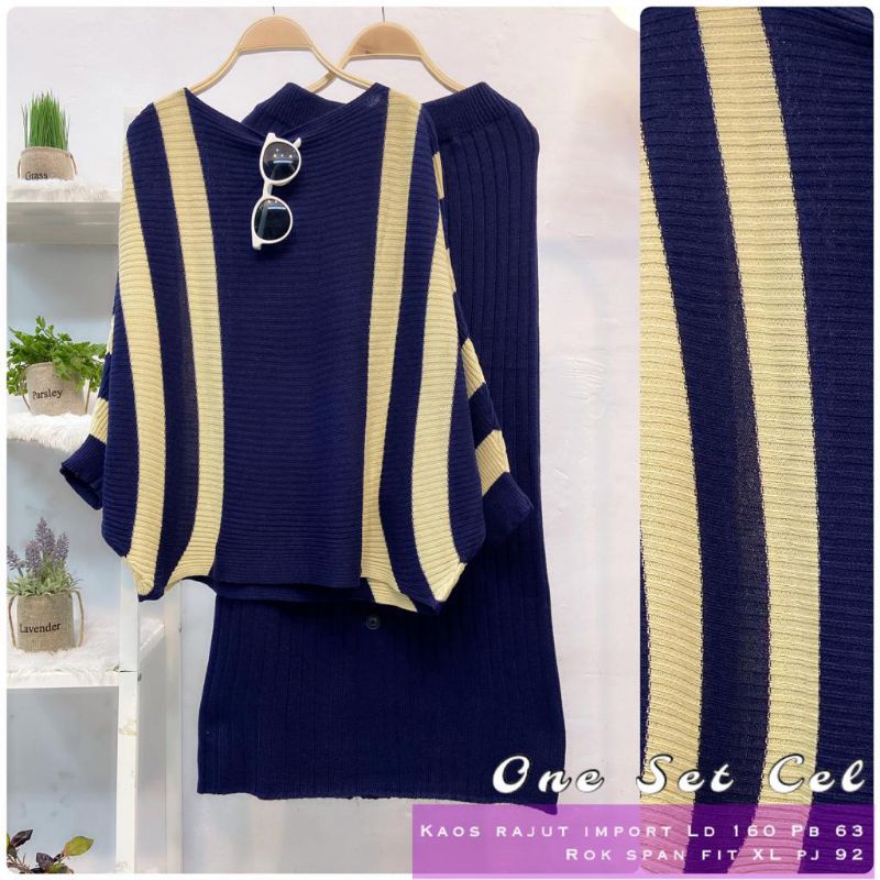 ชุดกระโปรง Onet*****