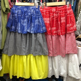 กระโปรงขนมชั้น 3 ชั้น 3 ลาย 3 เนื้อผ้า จัดว่าเด็ดในเจ็ดย่าน ใส่ไม่ซ้ำใคร