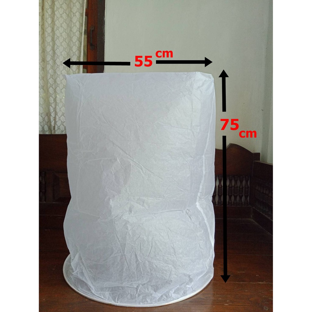 โคมลอยสีขาวขนาด 55x75 ซม. แพ็ก 5 ลูก พร้อมไส้โคมครบชุด