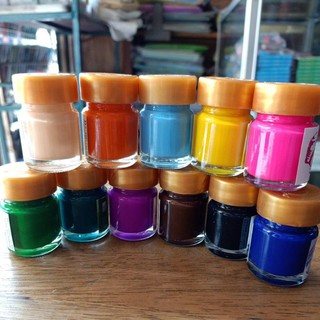 สีอะคริลิค Toto เนื้อสีขุ่นไม่เหลือบมุก ขนาด 15ซีซี