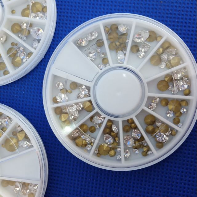 200+ของเข้าใหม่ เพชรชวาก้นแหลมสีใสสวยงามมาก – โปรปัง
