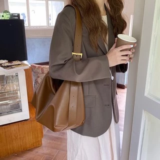 [ใช้2โค้ดส่งฟรี+ลดเพิ่ม]ส่งจากไทย 5 สีกระเป๋าหนังสะพายใบใหญ่ Oversized bag ลุคเกาหลี F133