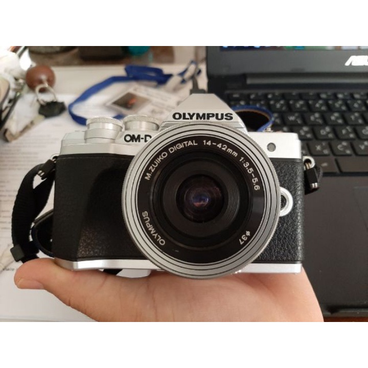 ฝาปิดหน้าเลนส์ ฝาครอบเลนส์ ฝาเลนส์ OLYMPUS EM5II EM5III EM10II EM10III EPL7 EPL8 EPL9 GF9 GF10 ขนาด 37mmm พร้อมเชือก - รูปที่ 2