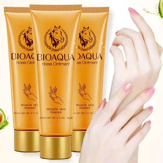 Handcream แฮนด์ครีม BIOAQUA สูตรน้ำมันม้าพร้อมสารบำรุงให้มือนุ่มชุ่มชื้นไม่แห้งเหี่ยว