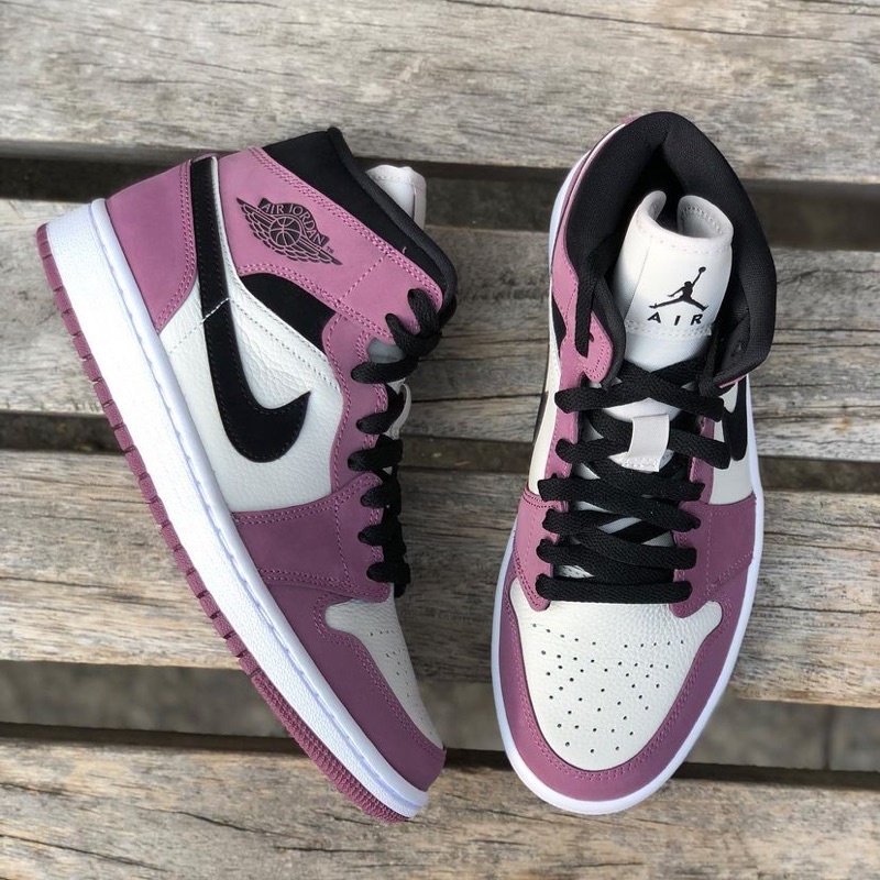 Nike Air Jordan Mid Berry Pink ของแท้ 100% (พร้อมส่ง!)