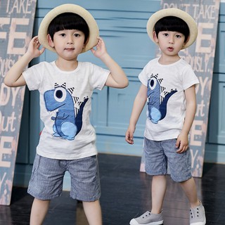 เสื้อยืด ลายการ์ตูน และกางเกง สำหรับเด็ก