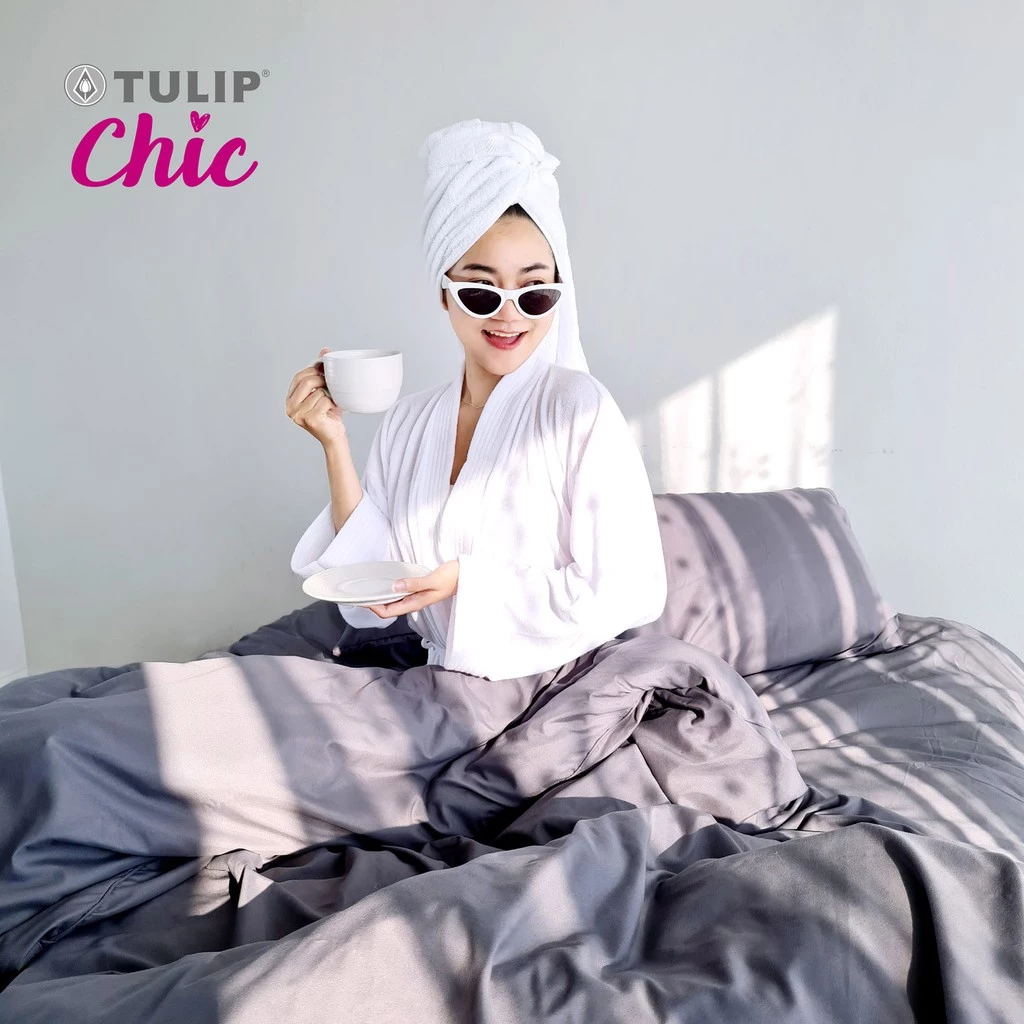 ชุดเครื่องนอน TULIP CHIC สีพื้น CHIC01 พร้อมผ้าห่มนวม thumbnail 4