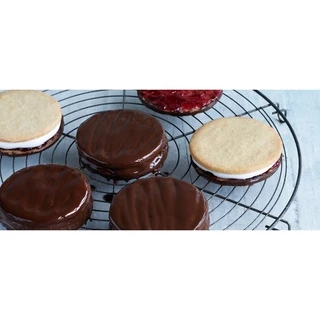 [Best Before 31-Nov-2026]Wagon Wheels – Epic Chocolate Marshmallow Biscuits (6 Pack) 220g แวกอนวีลส์ บิสกิตมาร์ชเมลโลช็อ