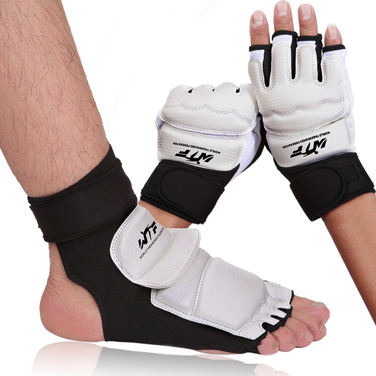 【Ready Stock】 Big Sale Taekwondo Gloves Foot Protector MMA WTF Adult Child Hand Foot Protector Half Finger Boxing Gloves Wholesale BvGa