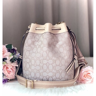 ❤️COACH Field Bucket Bag In Signature Jacquard ▶️Stone Ivory งานSHOP มีถุงผ้า