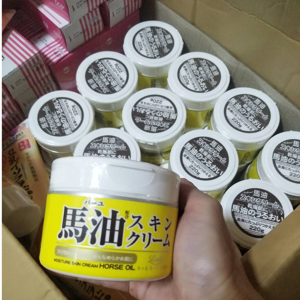 Loshi Horse Oil Moisture Skin Cream ครีมน้ำมันม้าญี่ปุ่น