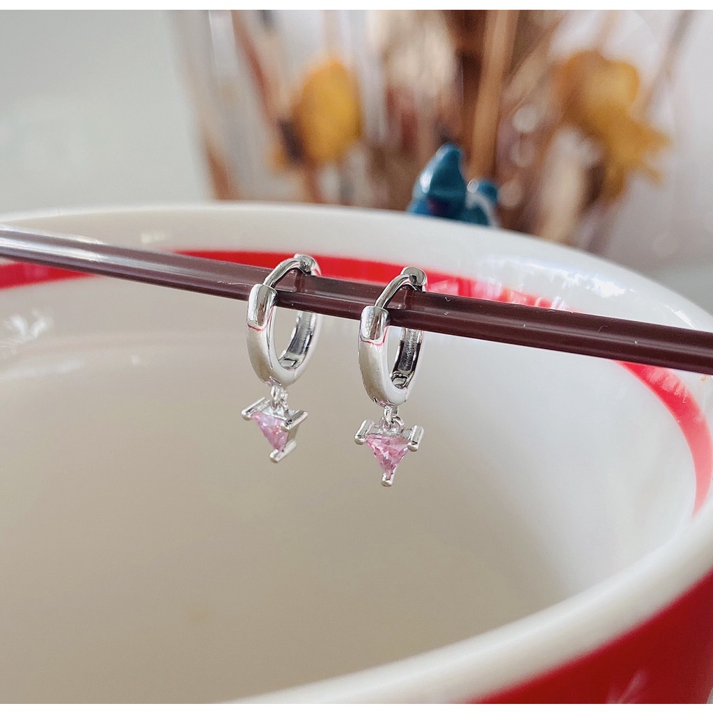 244-goodgift_station Hoop pink diamond earrings 925 silver needle ต่างหูห่วงกลมล็อคห้อยเพชรสามเหลี่ย