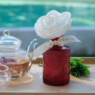 Akaliko Aroma Flower Diffuser Ruby Rouge 250 ml. - อะกาลิโก น้ำหอมหอมกระจายกลิ่นด้วยดอกไม้ ก้านไม้หอม ดอกโสน อโรม่า