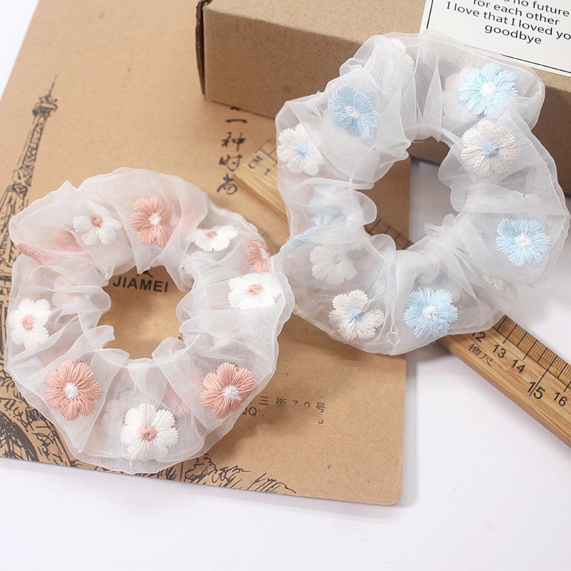 พร้อมส่ง  โดนัทรัดผมลายหัวใจ โดนัทรัดผมผ้าชีฟองสไตล์เกาหลี ยางรัดผมลายดอกเดซี่ โดนัทรัดผมโทนสีม่วง C