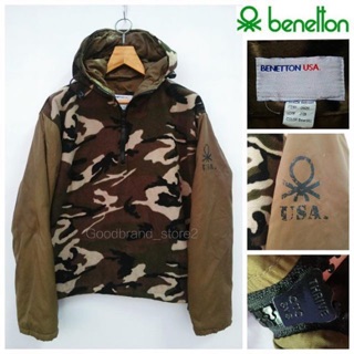 เสื้อ camo hood sweater BENETTON ของแท้ สภาพดี