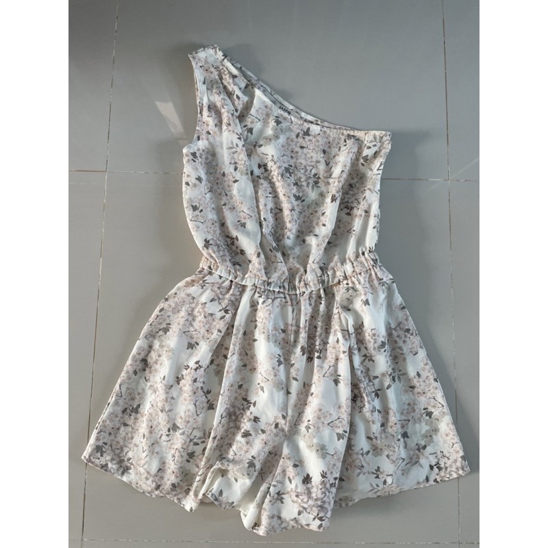 Jaspal จั้มสูทลายดอกไม้สุดหวาน #jumpsuit#jaspal