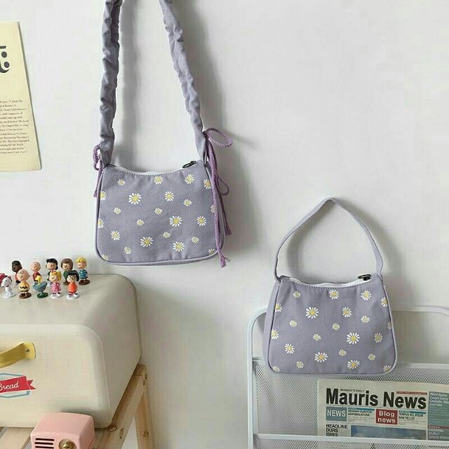 กระเป๋าสะพาย Purple Daisy bag