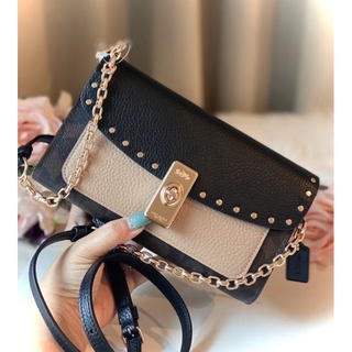 พร้อมส่งใหม่ รุ่นใหม่สวยมาก #coachLane Crossbody In Signature Canvas With Rivets