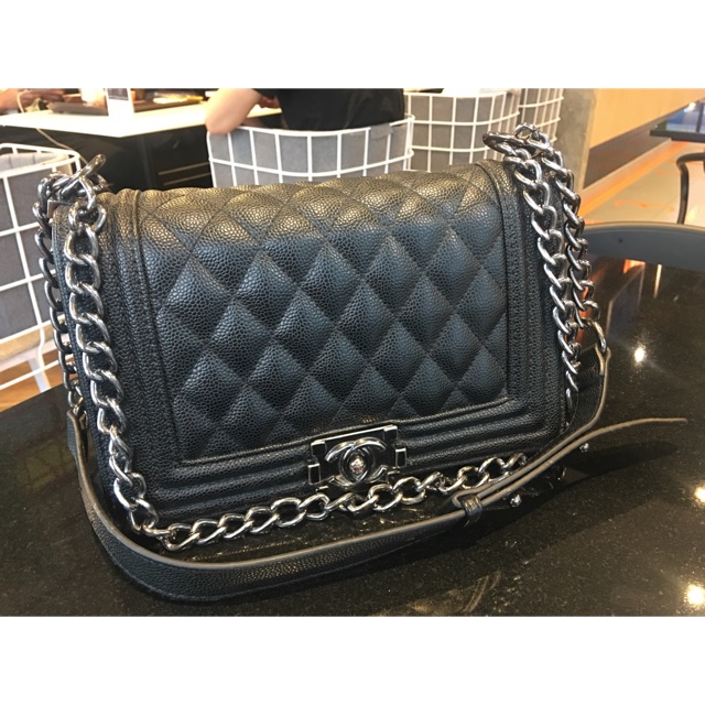 กระเป๋าสะพาย CHANEL (BOY 10") ปั้มLOGO (เกรดพรีเมี่ยม) ✨ใส่โค้ด "BACM" ลดอีก 130 บาททันที✨ ก่อนวันที