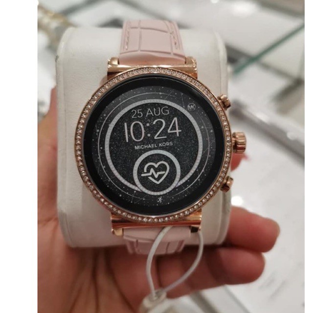 (ผ่อน0%) นาฬิกา MICHAEL KORS access Gen 4 Sofie Rose Gold-tone and Embossed Silicone Smartwatch MKT5068 สายซิลิโคนสีชมพู