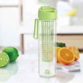 TRUDEAU MAISON REJUVENATE HYDRATIONBOTTLE GREEN 17 OZ  กระบอกน้ำพร้อมที่ใส่ผลไม้ 17 ออนซ์